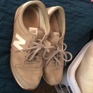 New balance women’s size 8.5